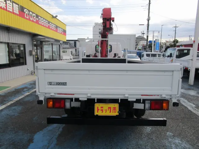 いすゞ エルフ TPG-NKR85AR(2WD)の写真4