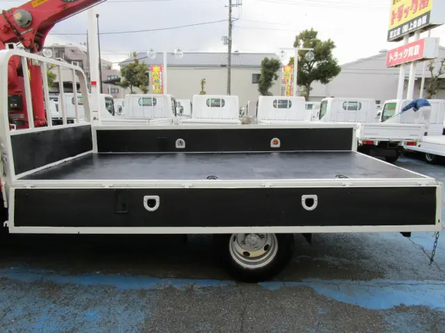 いすゞ エルフ TPG-NKR85AR(2WD)の写真12