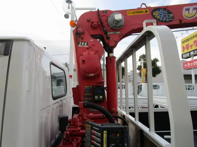 いすゞ エルフ TPG-NKR85AR(2WD)の写真27