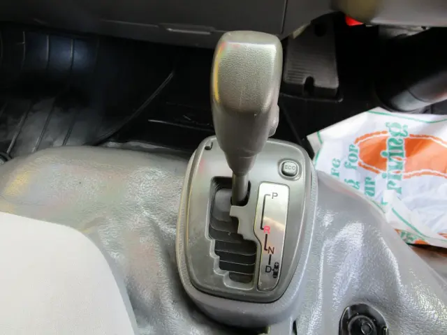 いすゞ エルフ TPG-NKR85AR(2WD)の写真33