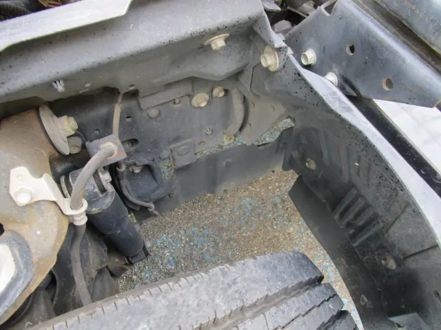 いすゞ エルフ TPG-NKR85AR(2WD)の写真46