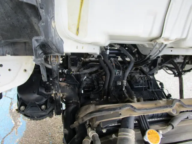 いすゞ エルフ TPG-NJR85AD(2WD)の写真14