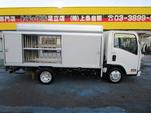 いすゞ エルフ TRG-NLR85N(2WD)の写真11