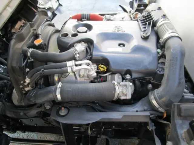 いすゞ エルフ TRG-NLR85N(2WD)の写真23