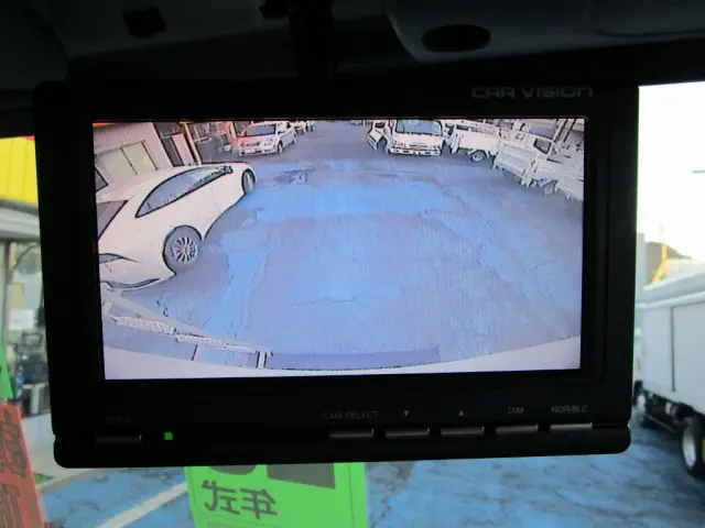 いすゞ エルフ TRG-NLR85N(2WD)の写真34