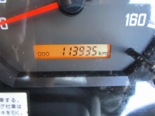 いすゞ エルフ TRG-NLR85N(2WD)の写真36