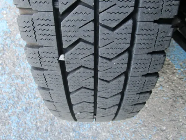 いすゞ エルフ TRG-NLR85N(2WD)の写真43