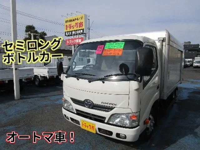 トヨタ トヨエース TKG-XZC645(2WD)の写真1