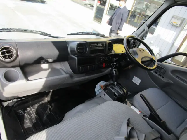 トヨタ トヨエース TKG-XZC645(2WD)の写真31
