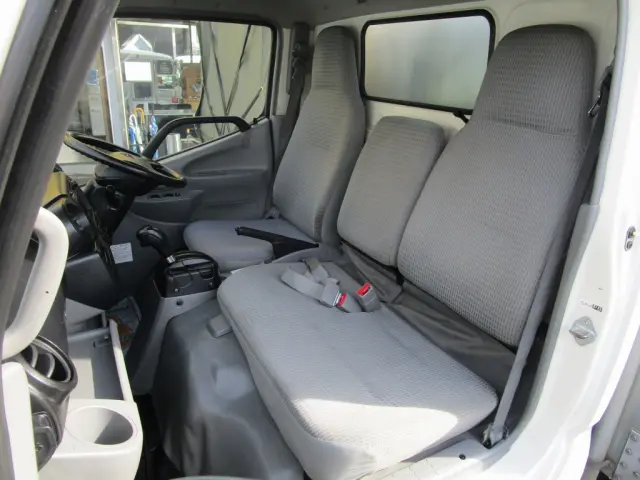 トヨタ トヨエース TKG-XZC645(2WD)の写真32