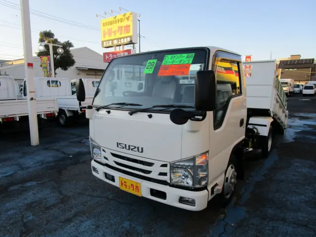 いすゞ エルフ TPG-NKR85AN(2WD)の写真1