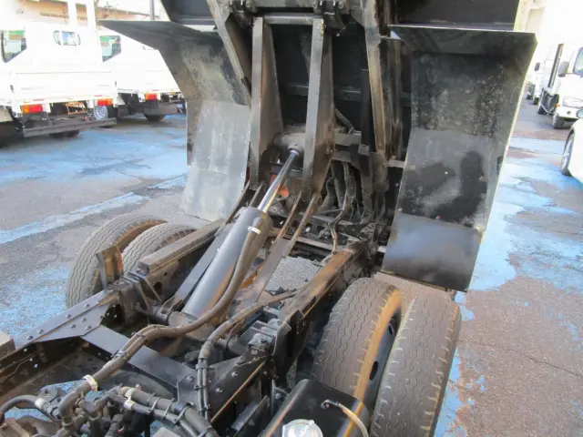 いすゞ エルフ TPG-NKR85AN(2WD)の写真19