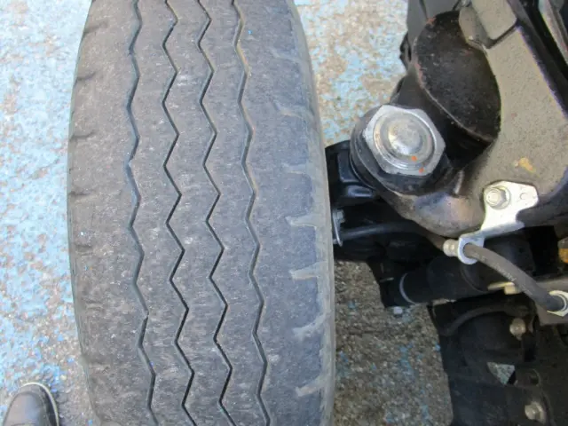 いすゞ エルフ TPG-NKR85AN(2WD)の写真23