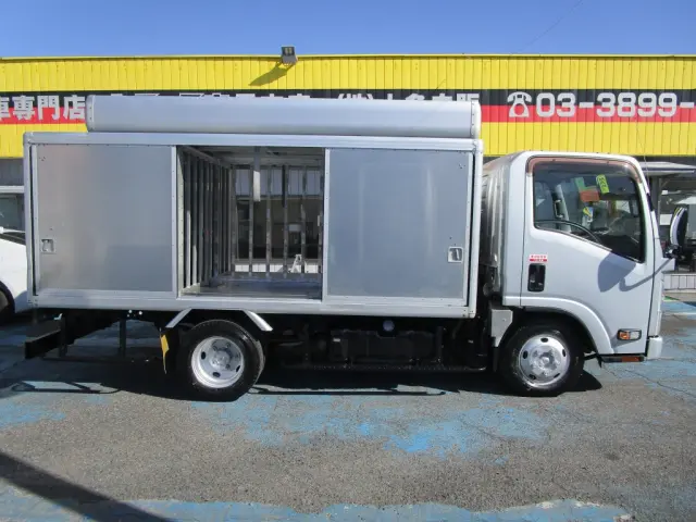 いすゞ エルフ TKG-NMR85N(2WD)の写真11