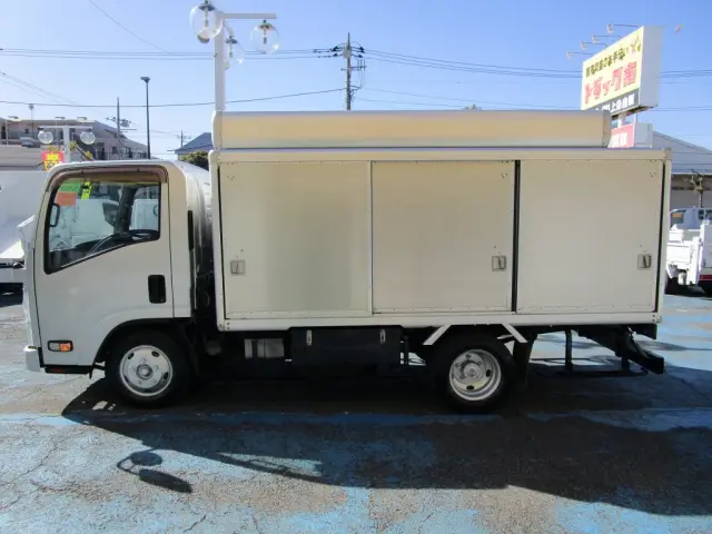 いすゞ エルフ TKG-NMR85N(2WD)の写真16