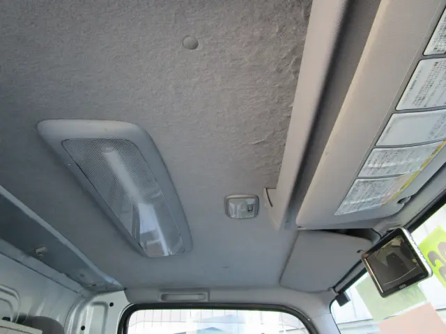 いすゞ エルフ TKG-NMR85N(2WD)の写真33