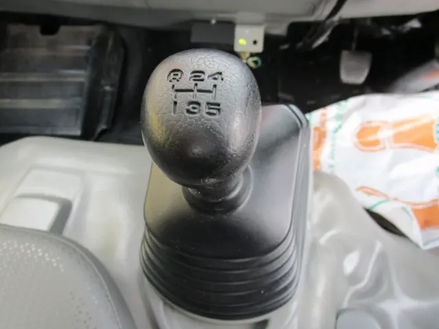 日野 デュトロ TKG-XZU650M(2WD)の写真33