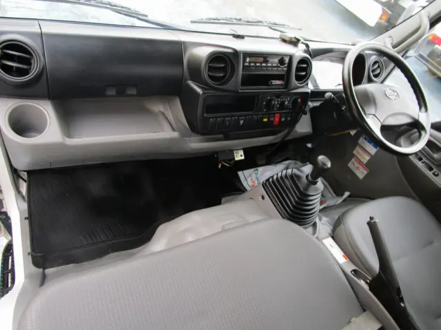 日野 デュトロ TKG-XZU650M(2WD)の写真37