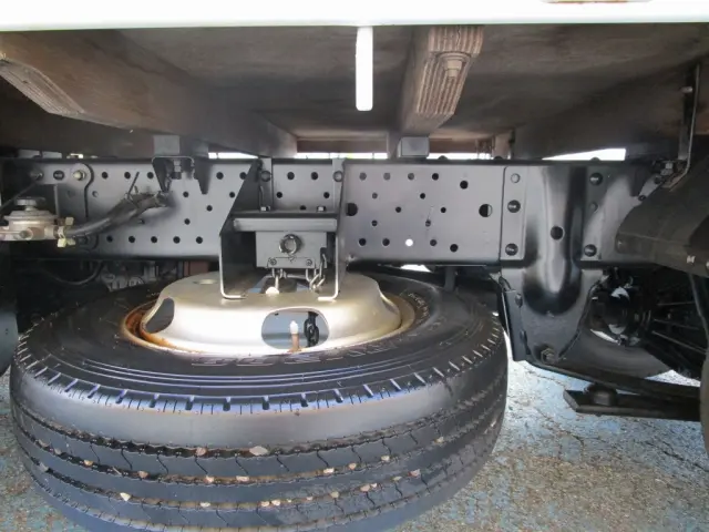 いすゞ エルフ TKG-NJR85A(2WD)の写真19