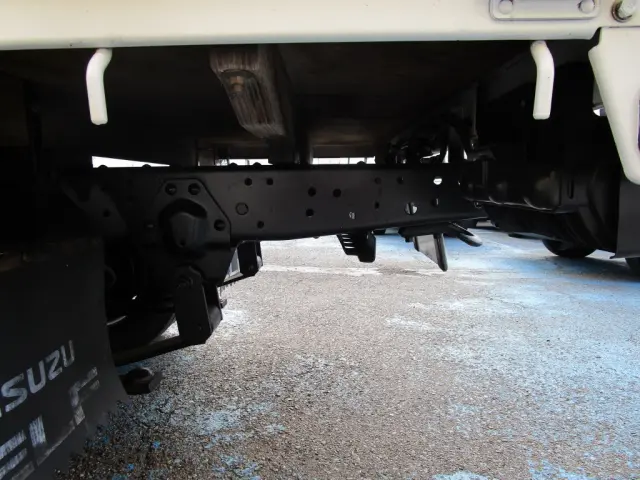 いすゞ エルフ TKG-NJR85A(2WD)の写真20