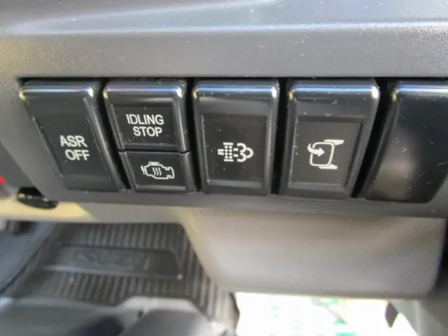 いすゞ エルフ TKG-NJR85A(2WD)の写真34