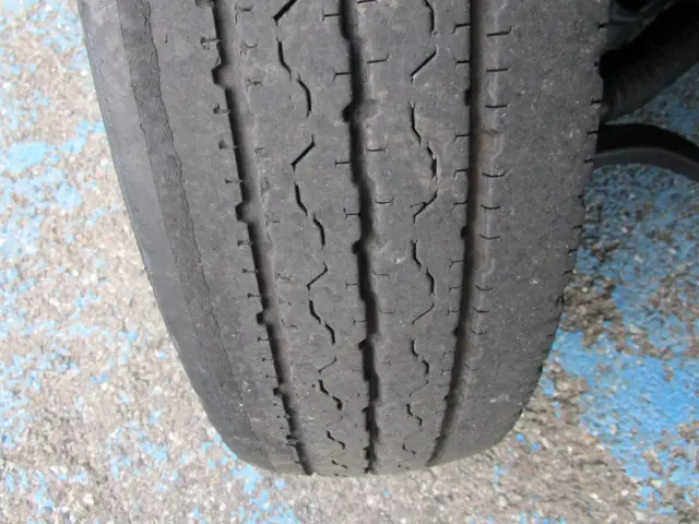 いすゞ エルフ TKG-NJR85A(2WD)の写真40