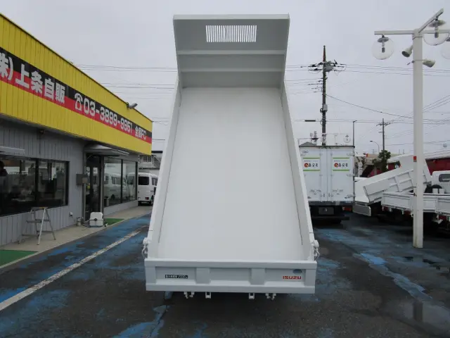 いすゞ エルフ TPG-NJR85AN(2WD)の写真5