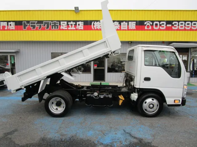 いすゞ エルフ TPG-NJR85AN(2WD)の写真9