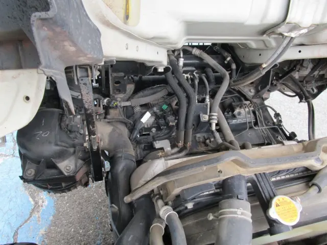 いすゞ エルフ TPG-NJR85AN(2WD)の写真14