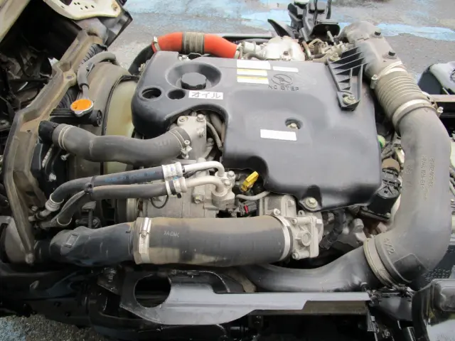 いすゞ エルフ TPG-NJR85AN(2WD)の写真15