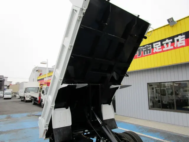 いすゞ エルフ TPG-NJR85AN(2WD)の写真19