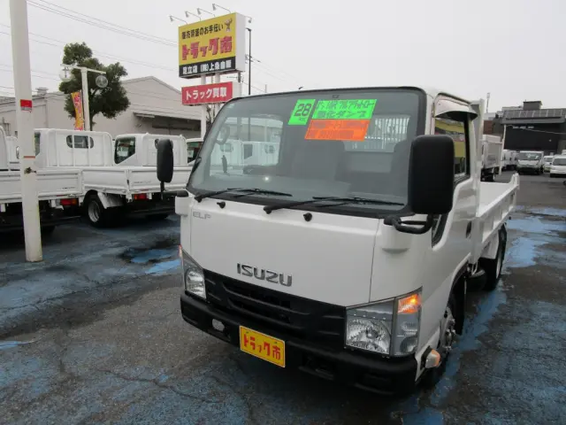いすゞ エルフ TPG-NJR85AN(2WD)の写真39