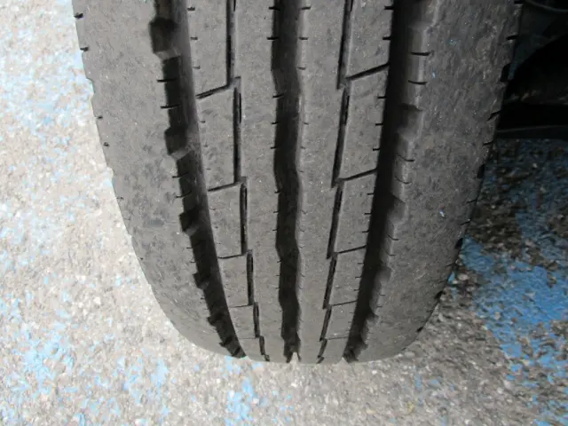 いすゞ エルフ TPG-NJR85AN(2WD)の写真41