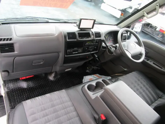 マツダ ボンゴトラック DBF-SLP2T(2WD)の写真32