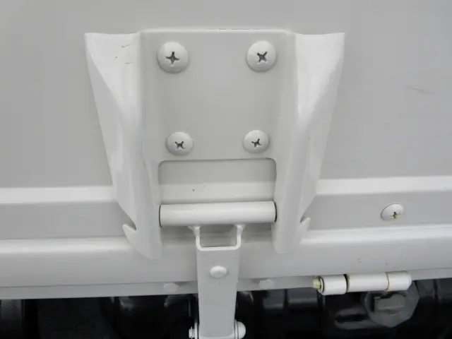 いすゞ エルフ TKG-NKR85AR(2WD)の写真16