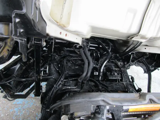 いすゞ エルフ TKG-NKR85AR(2WD)の写真20