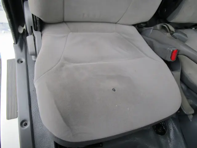 いすゞ エルフ TKG-NKR85AR(2WD)の写真36