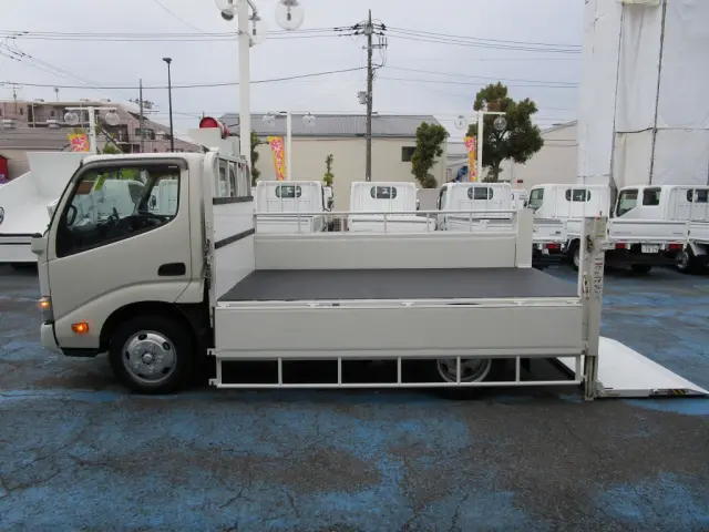 トヨタ ダイナ TPG-XZU605(2WD)の写真10