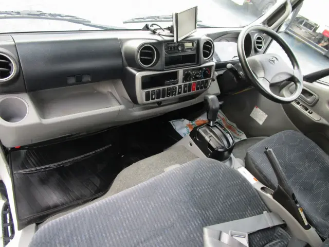 トヨタ ダイナ TPG-XZU605(2WD)の写真37