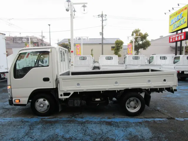 いすゞ エルフ TKG-NJR85A(2WD)の写真11