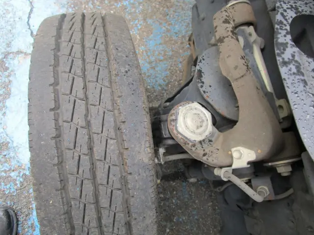 いすゞ エルフ TKG-NJR85A(2WD)の写真18