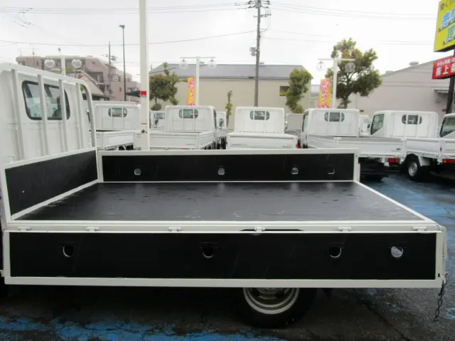 いすゞ エルフ TKG-NJR85A(2WD)の写真19