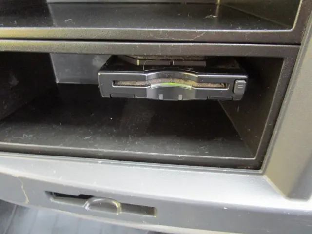 いすゞ エルフ TKG-NJR85A(2WD)の写真42