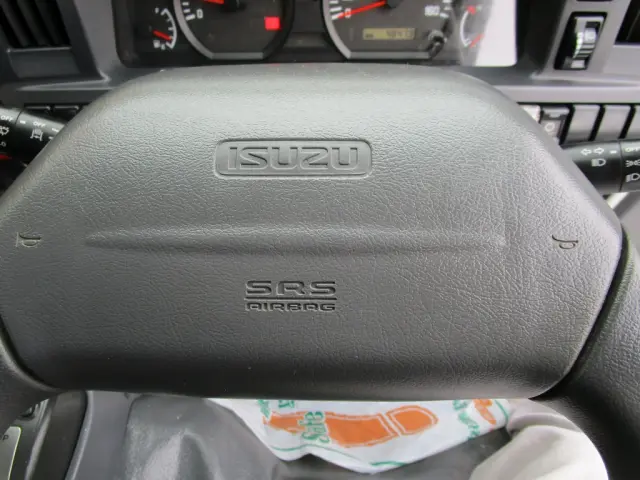 いすゞ エルフ TKG-NJR85A(2WD)の写真43