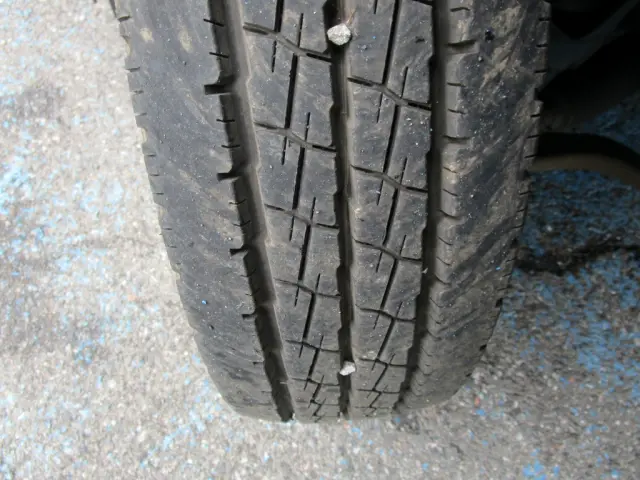 いすゞ エルフ TKG-NJR85A(2WD)の写真45