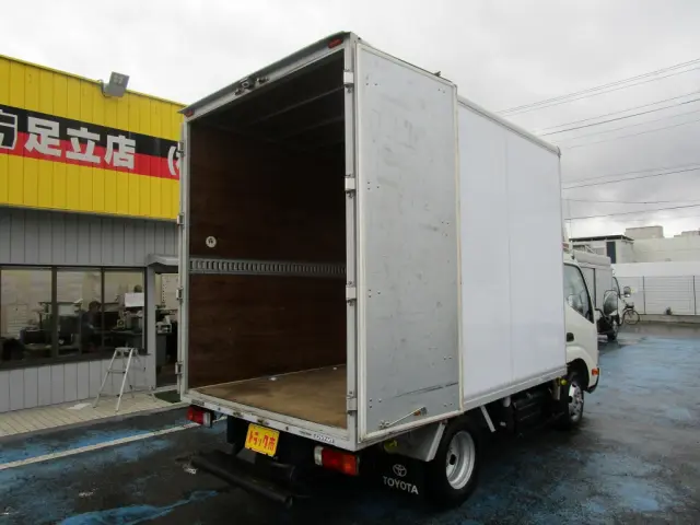 トヨタ ダイナ TPG-XZC605(2WD)の写真2