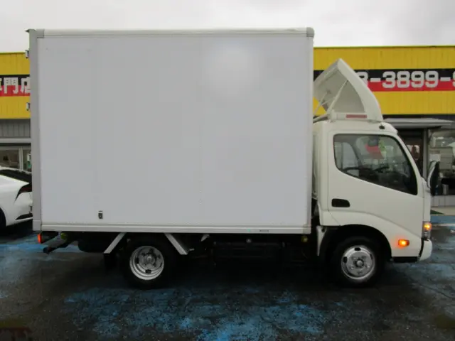 トヨタ ダイナ TPG-XZC605(2WD)の写真8