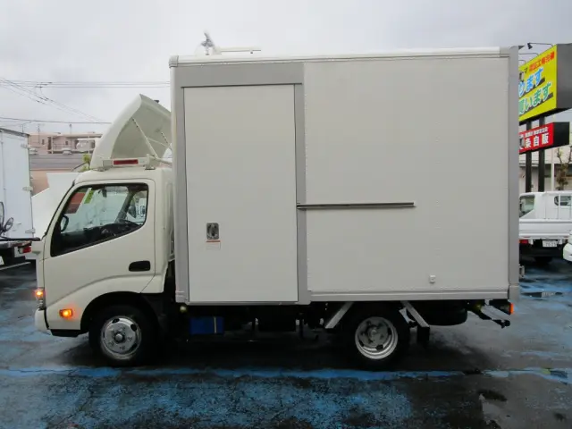 トヨタ ダイナ TPG-XZC605(2WD)の写真11