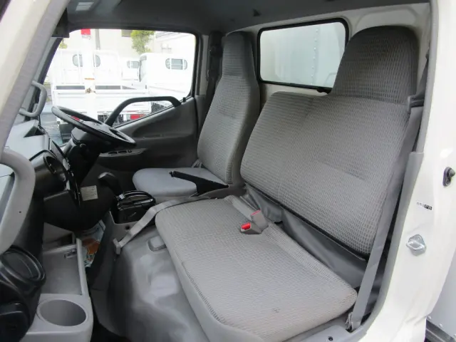 トヨタ ダイナ TPG-XZC605(2WD)の写真32