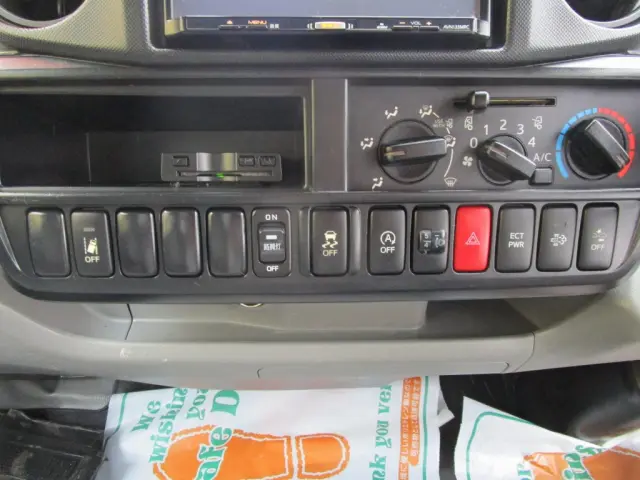 トヨタ ダイナ TPG-XZC605(2WD)の写真34